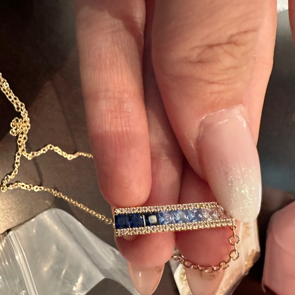 Vince Camuto Necklace- BNWT- So Beautiful! - Picture 3 of 4